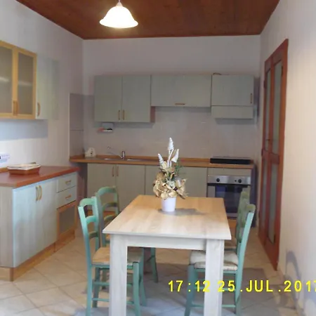 Apartment Da Enrico Cabras